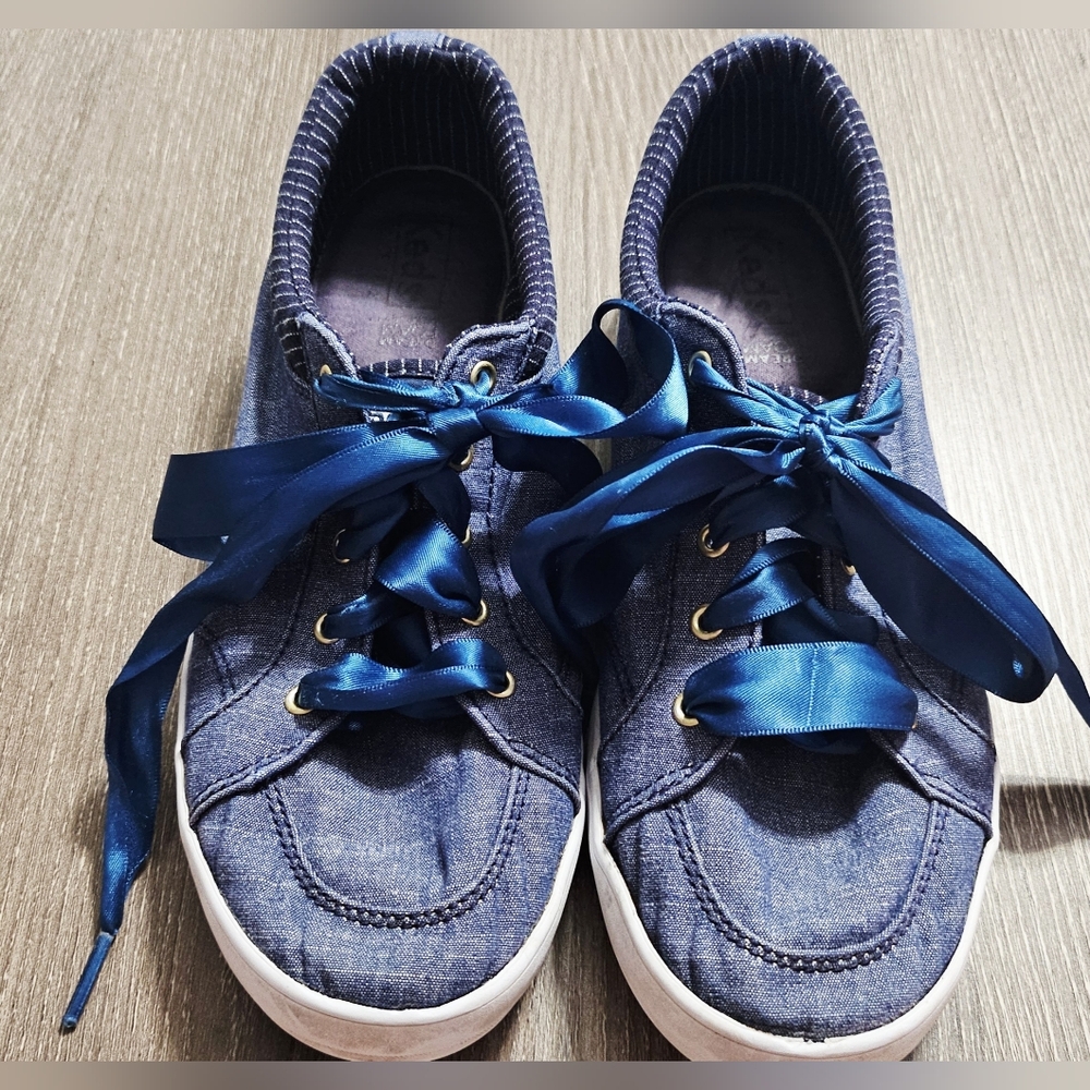 Womens Keds dream foam sneakers denim with blue stripes size 7.5